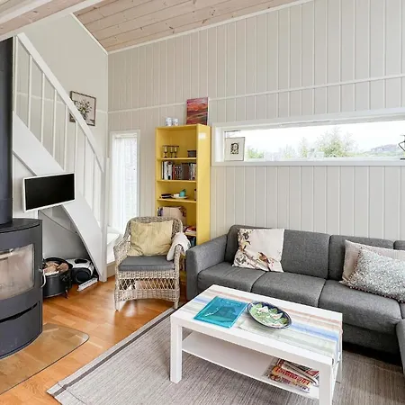 3 Bedroom Gorgeous In * Moi (Lund)